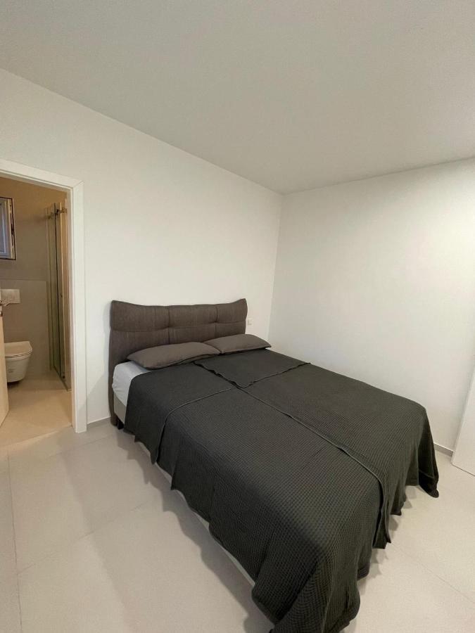 Apartment Rahat Liznjan Bagian luar foto